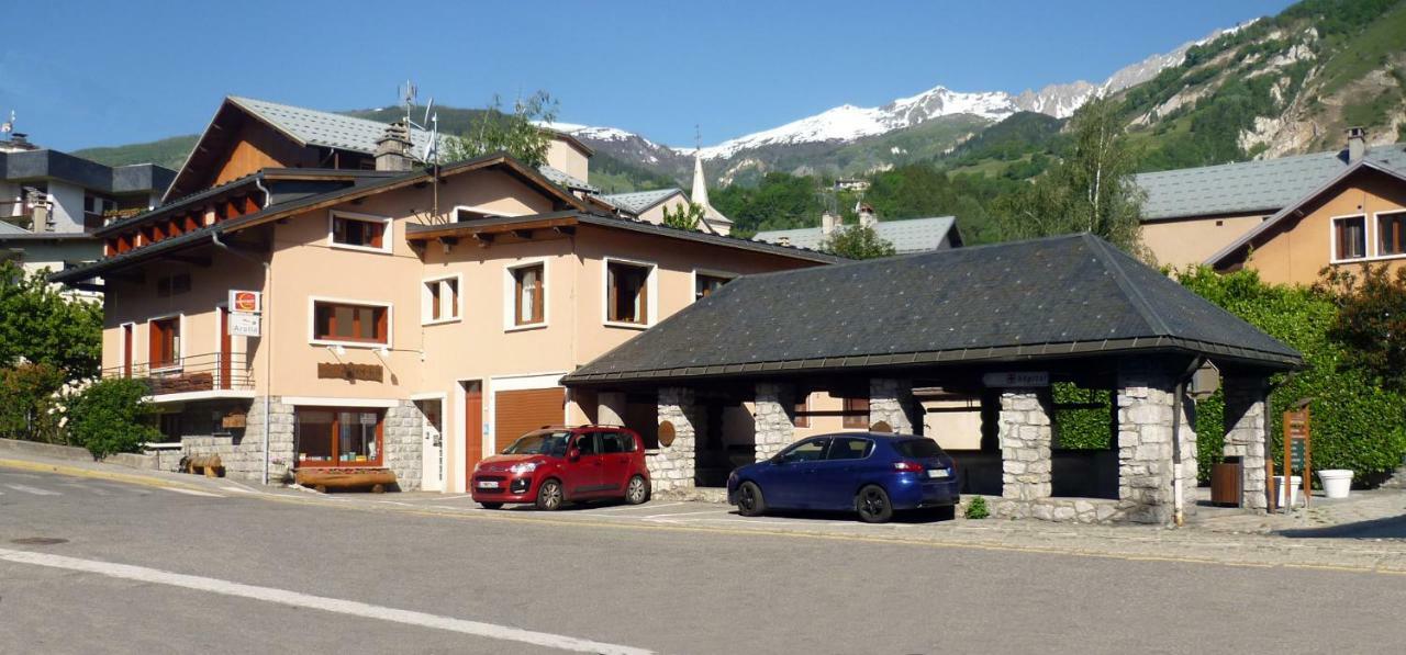 Hotel Arolla Bourg-Saint-Maurice Exterior photo