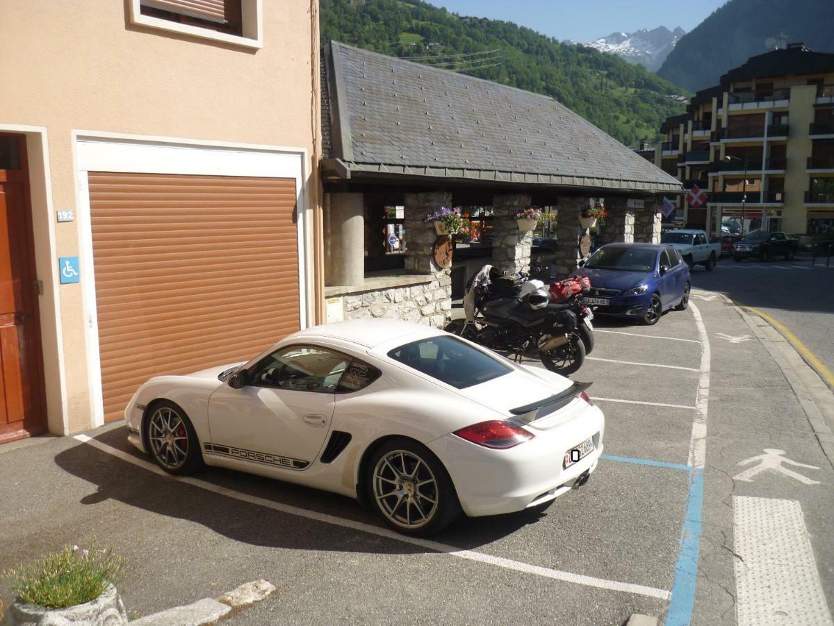 Hotel Arolla Bourg-Saint-Maurice Exterior photo